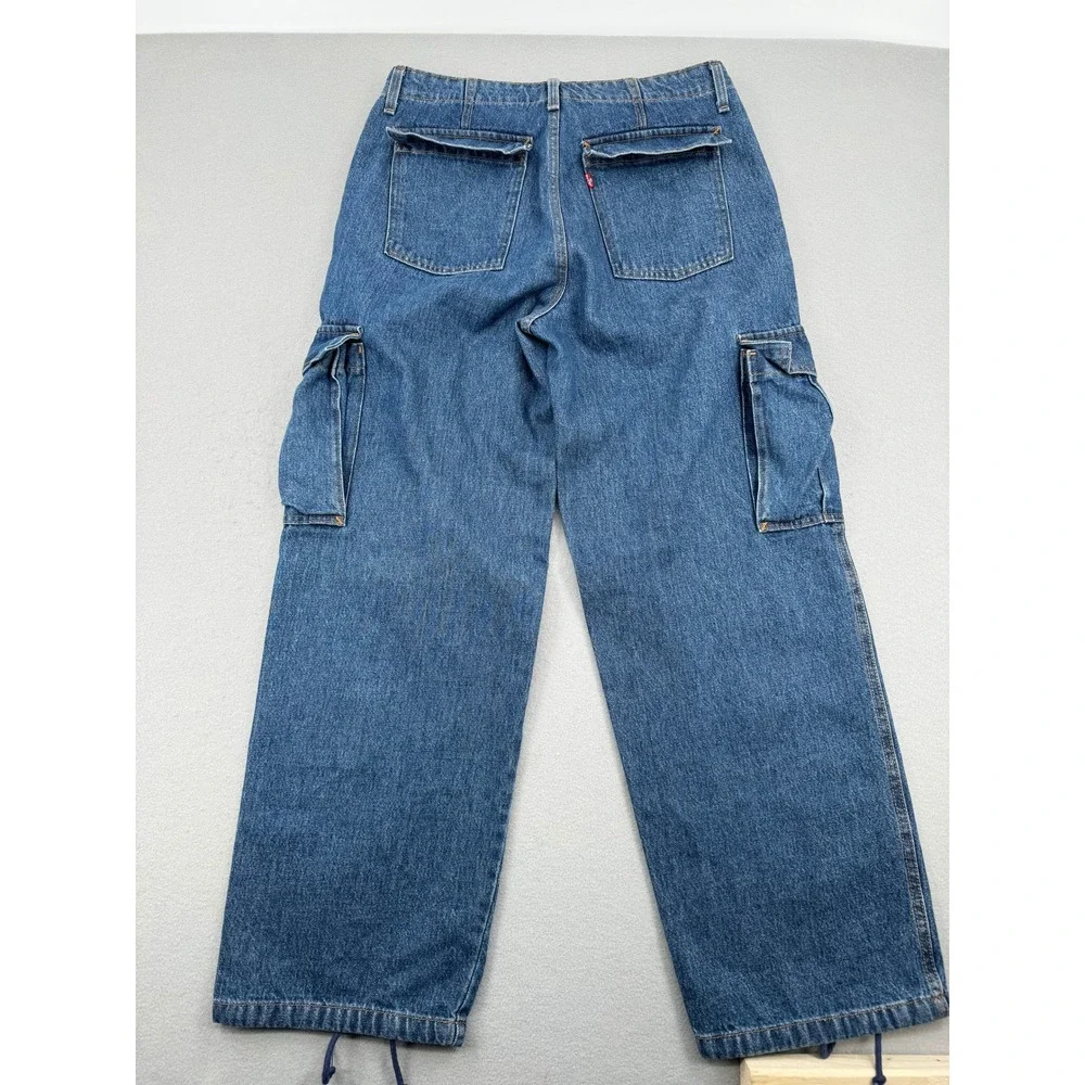 Levis 📏 measurements